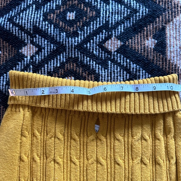 St. John Dog Sweater Mustard size M - Picture 4 of 6